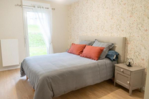 3 04 appartement avec jardin et parking privé